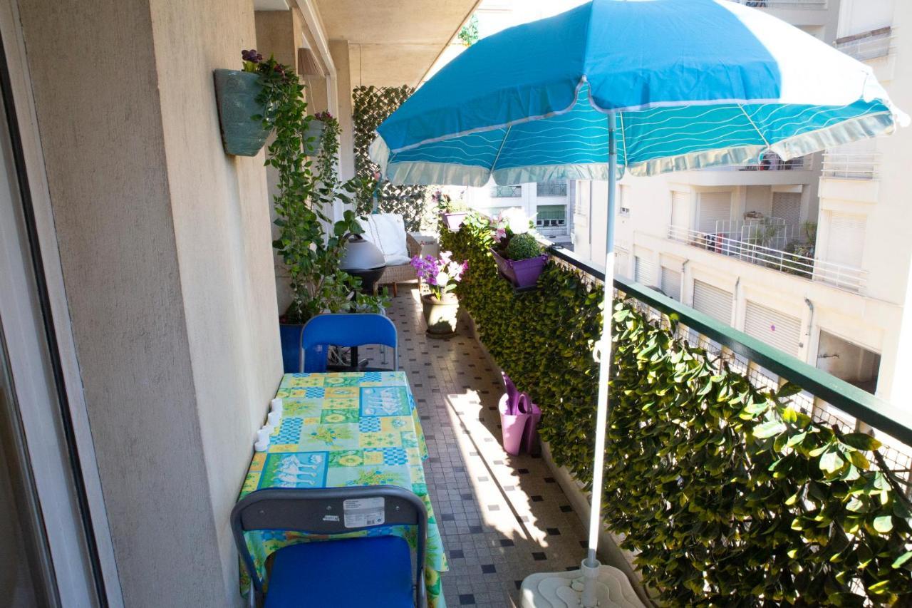 Chill Out Apartment, 2 Mins From Beach Nice Exterior photo